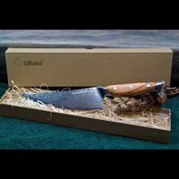 SKeld® Geschenkbox mit Holzwolle-Polsterung und Olivenholz Damast Kochmesser