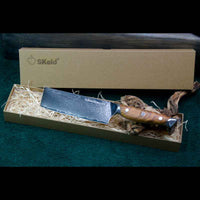 SKeld® Geschenkbox mit Holzwolle-Polsterung und Olivenholz Damast Nakirimesser