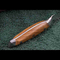 Detail des handgefertigten Olivenholzgriffs von SKeld™ Schneidemesser, Vollstahlkonstruktion